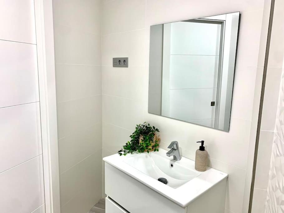 Precioso Apartamento Малага Екстер'єр фото