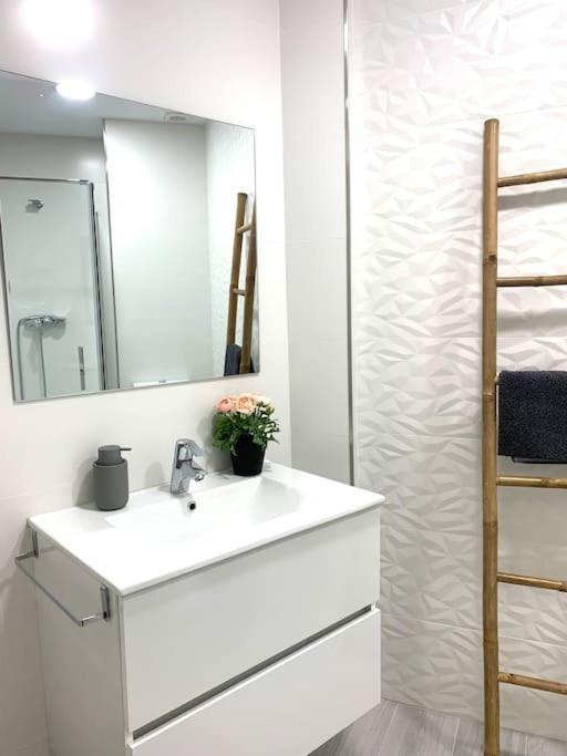 Precioso Apartamento Малага Екстер'єр фото